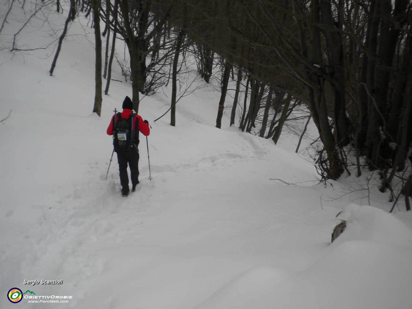 49 Procediamo nella neve.JPG